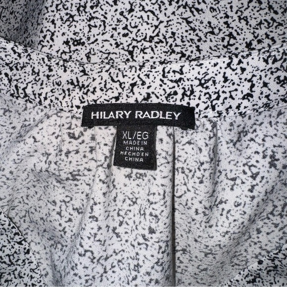 Hilary Radley Black and white v-neck blouse - Size XL - Picture 6 of 6